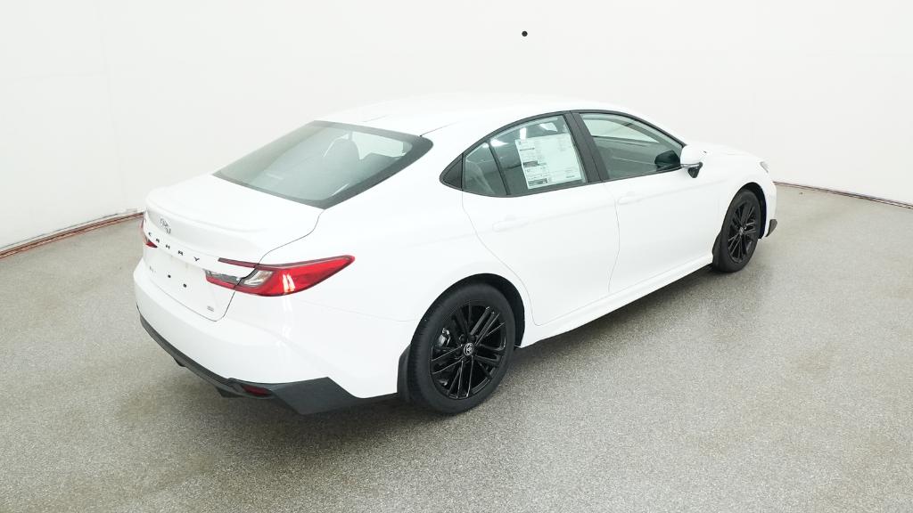 2025 Toyota Camry SE photo 22