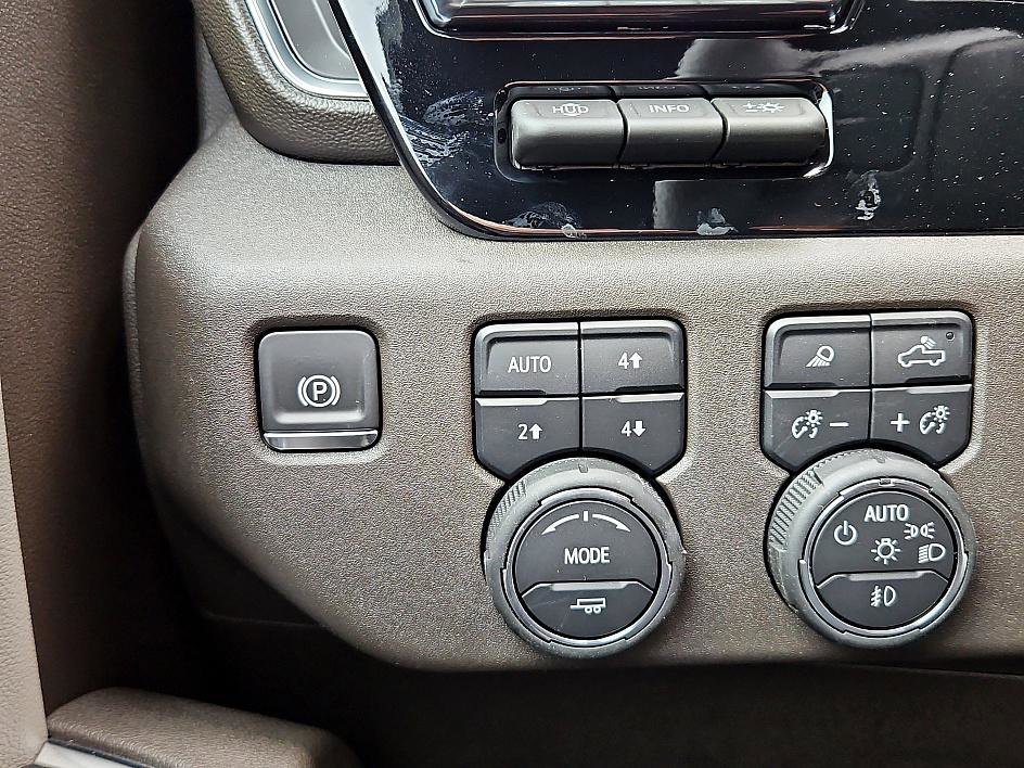 2025 Chevrolet Silverado 2500HD LTZ photo 20