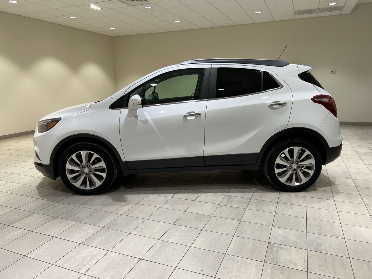 2017 Buick Encore Preferred photo 37