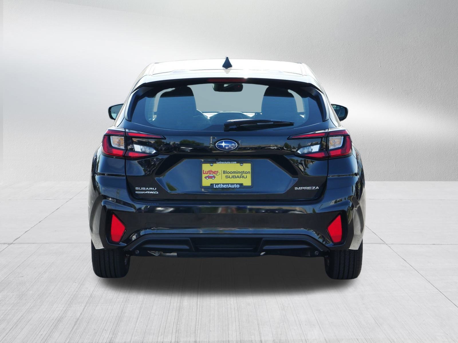 2025 Subaru Impreza Base photo 6