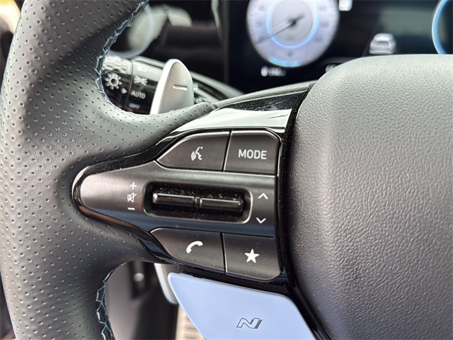 2024 Hyundai Elantra N Base photo 9