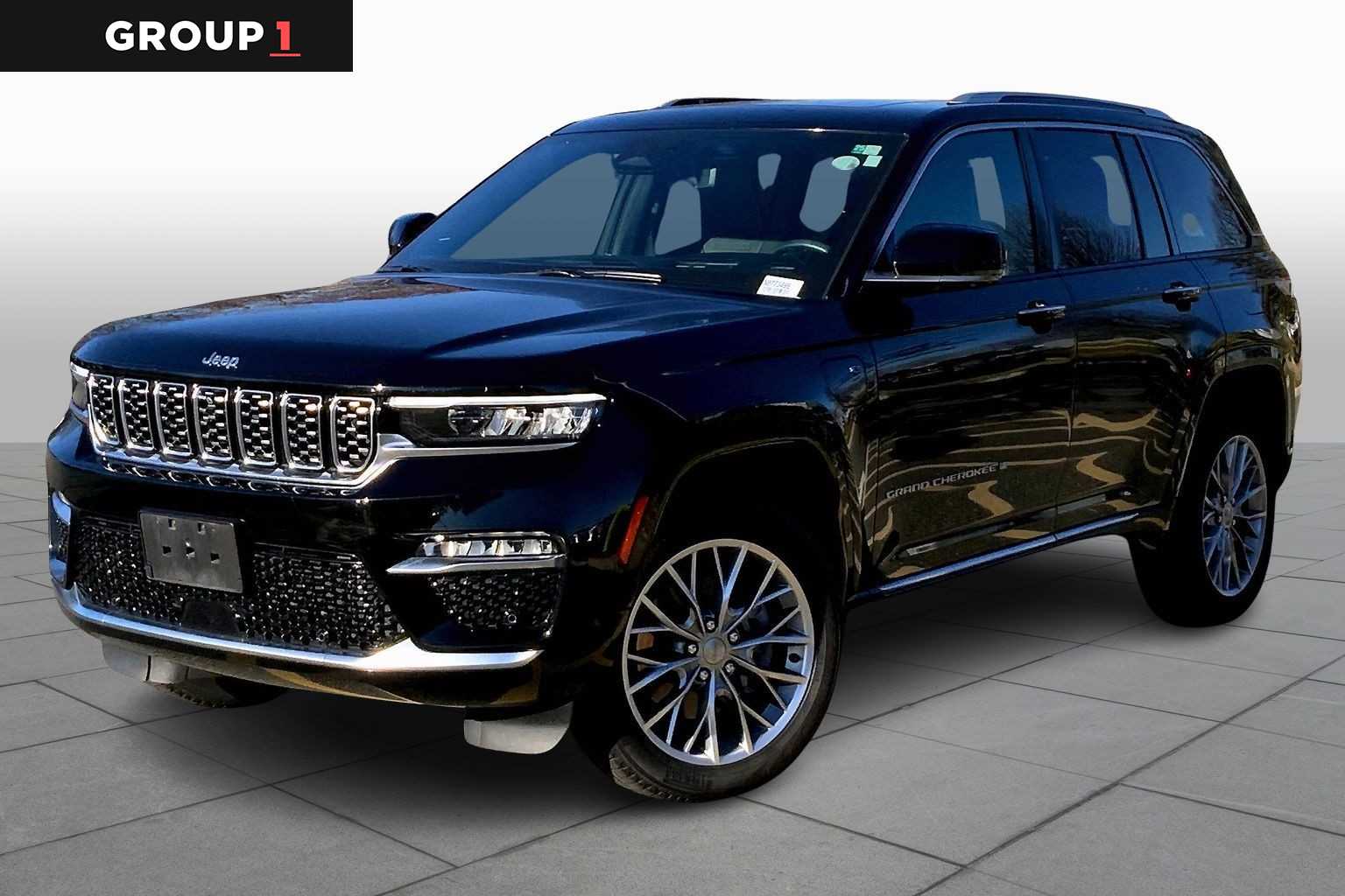 2022 Jeep Grand Cherokee Summit Reserve 4xe's photo