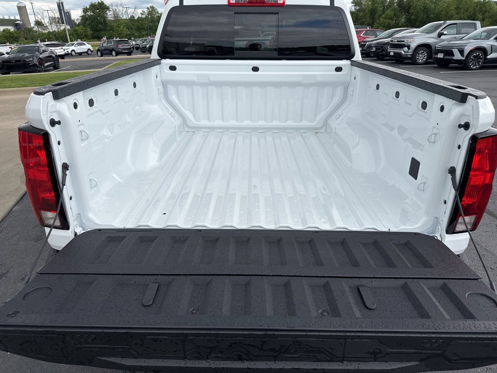 2025 Chevrolet Colorado LT photo 20