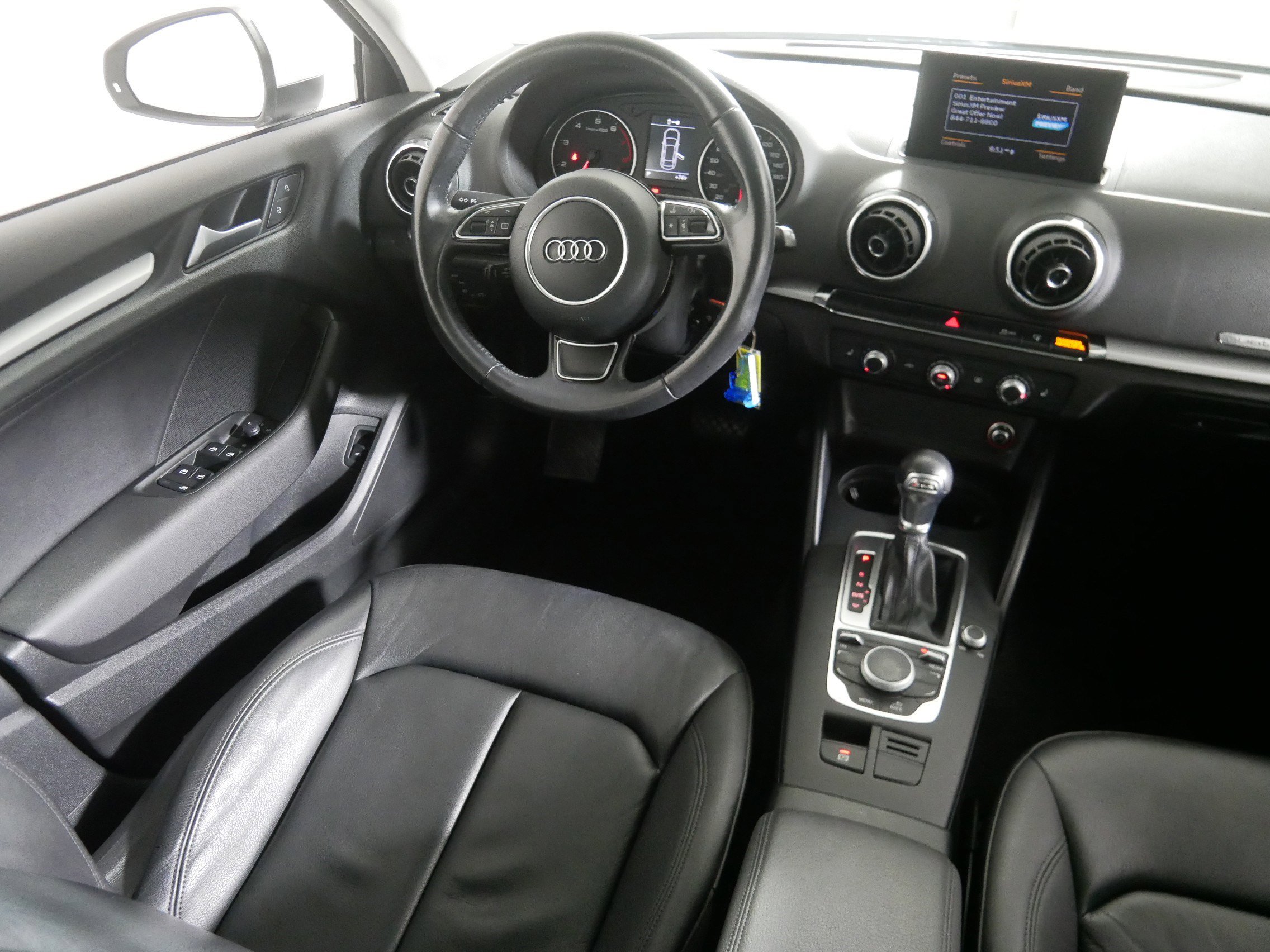 2015 Audi A3 2.0T Premium photo 9