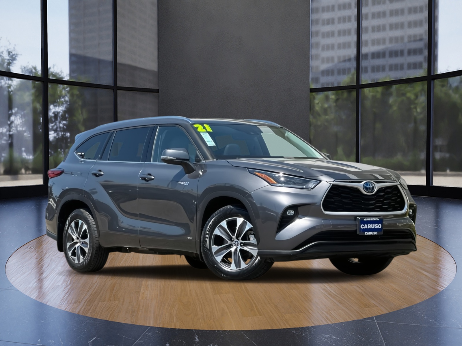 2021 Toyota Highlander Hybrid XLE Sport photo 2