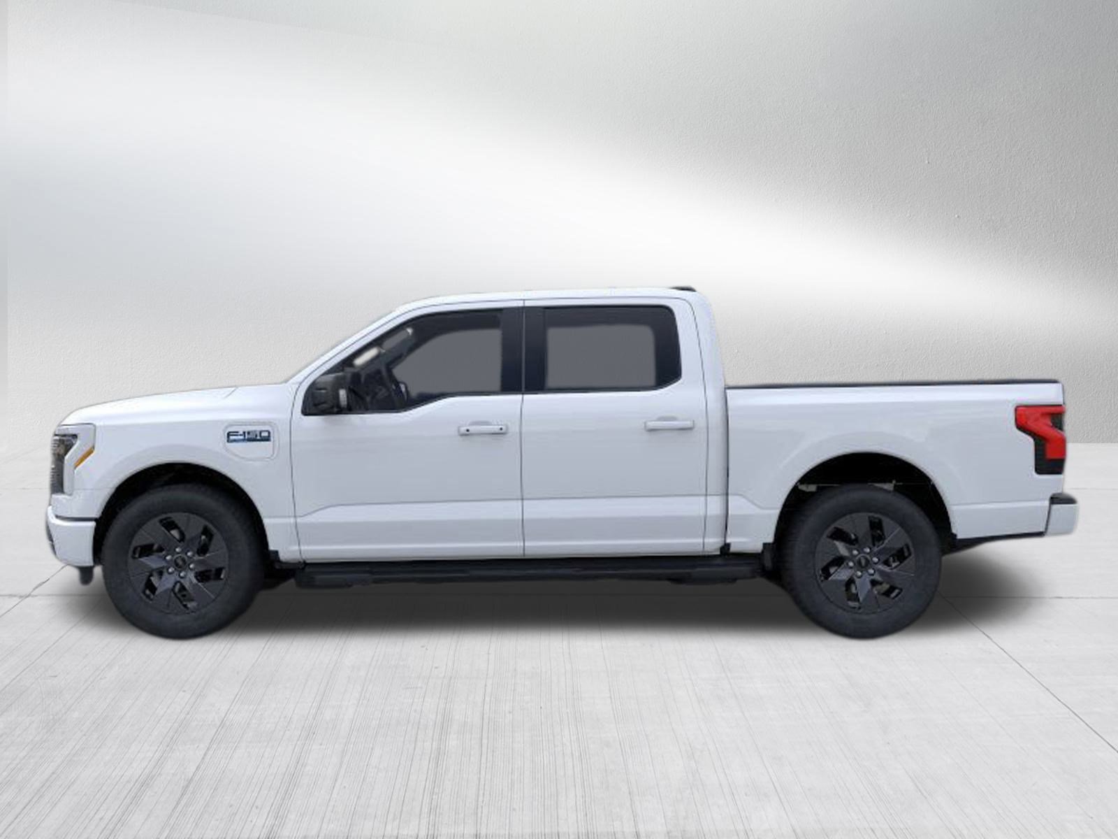2025 Ford F-150 Lightning photo 5