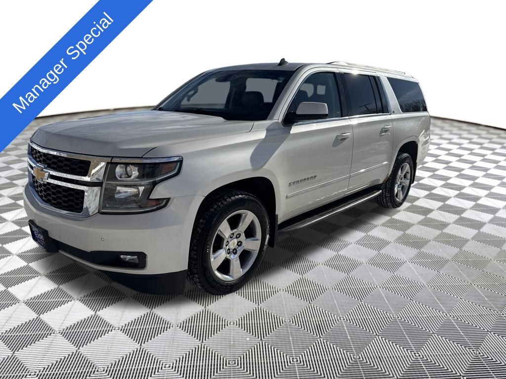 2015 Chevrolet Suburban LT's photo