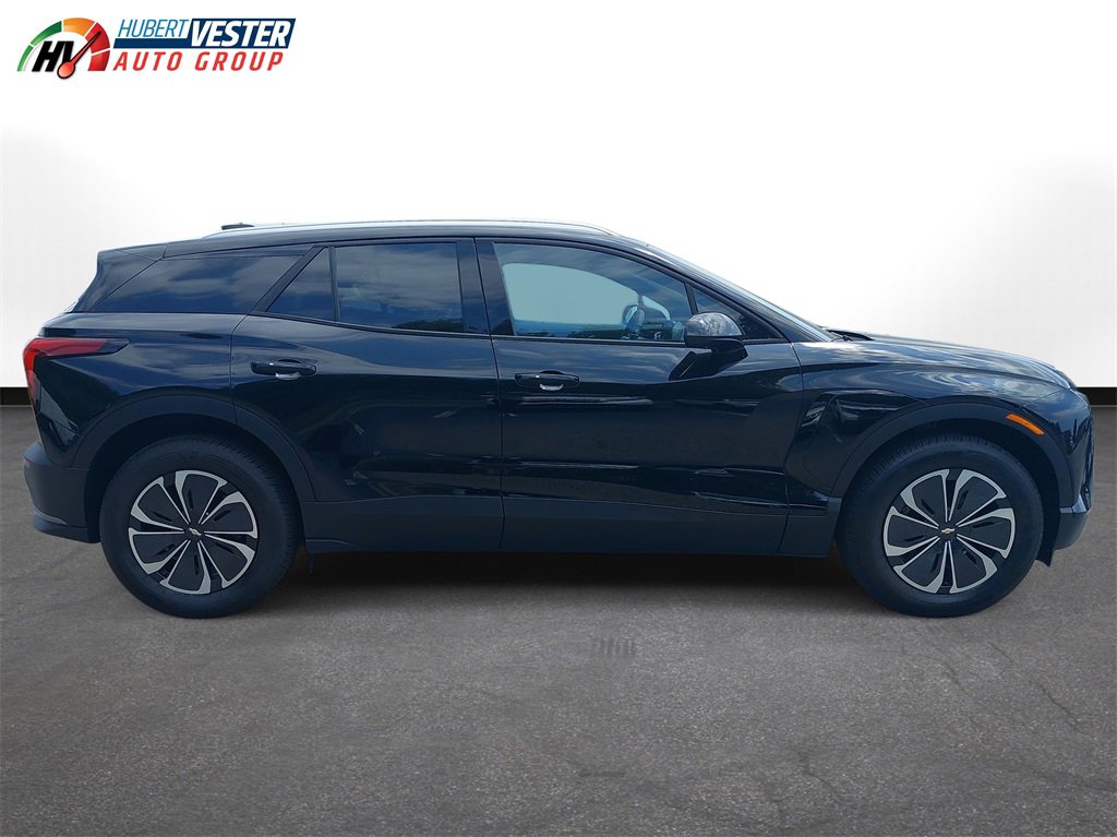 2024 Chevrolet Blazer EV photo 4