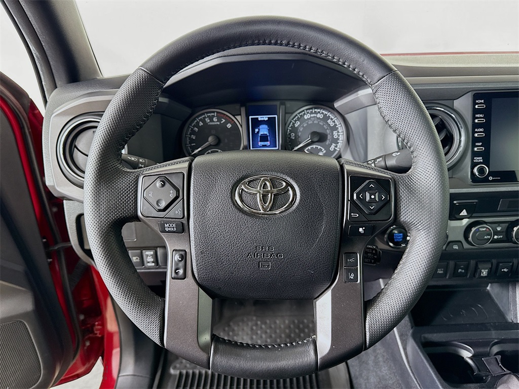 2022 Toyota Tacoma TRD Off-Road photo 15