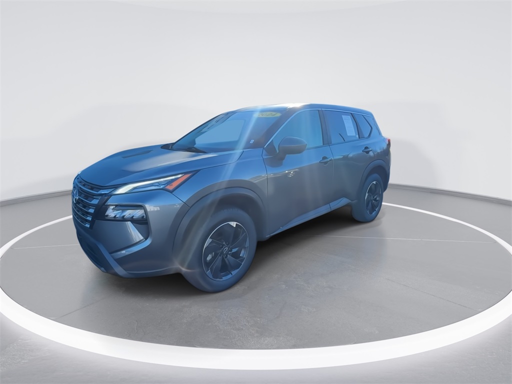 2024 Nissan Rogue SV photo 4