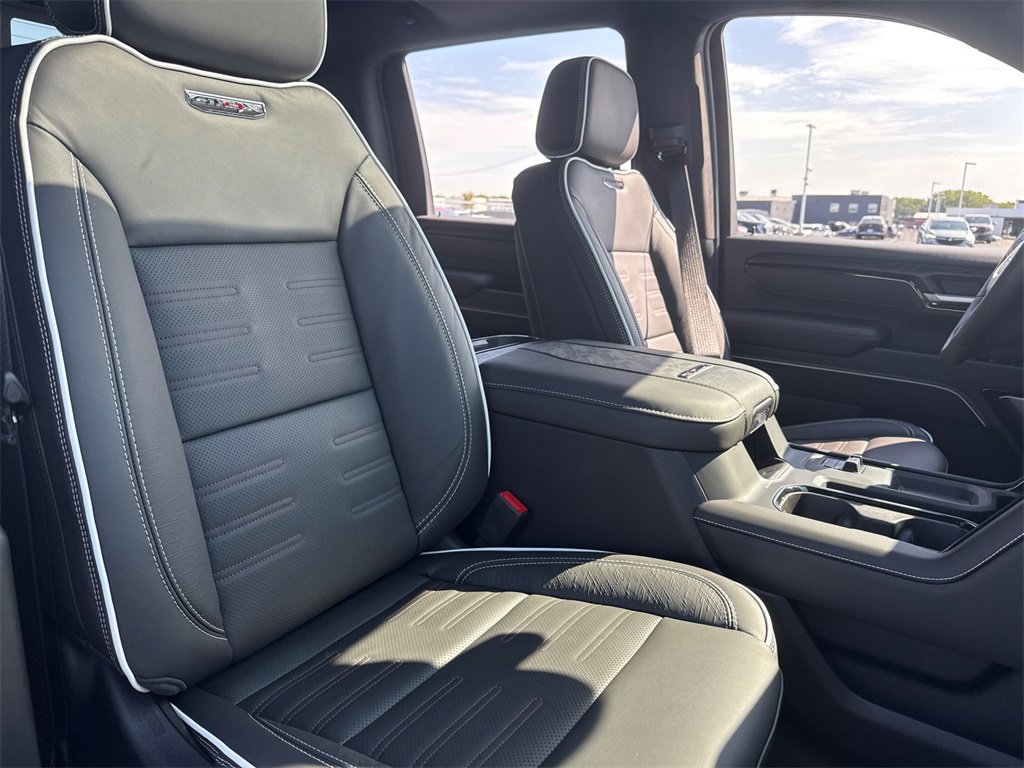 2026 Gmc Sierra 2500 HD AT4X photo 38