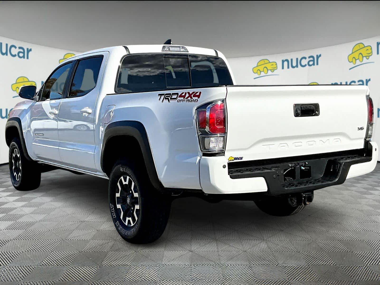 2021 Toyota Tacoma TRD photo 4