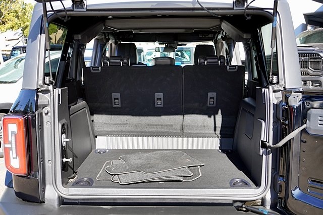 Used 2025 Black Ford Outer Banks image 12