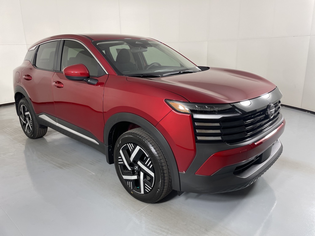 2025 Nissan Kicks SV photo 2