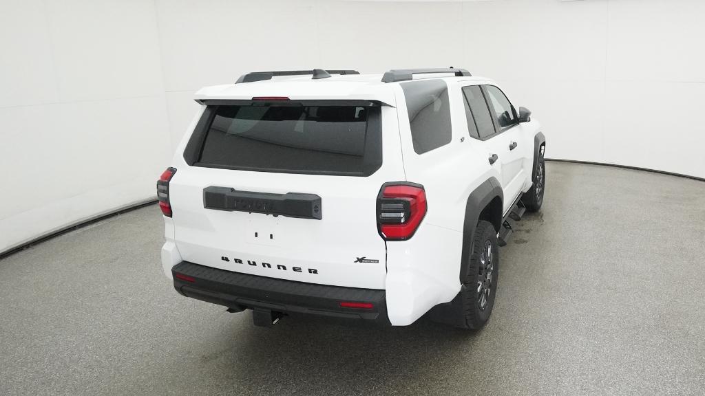 2025 Toyota 4Runner SR5 photo 19
