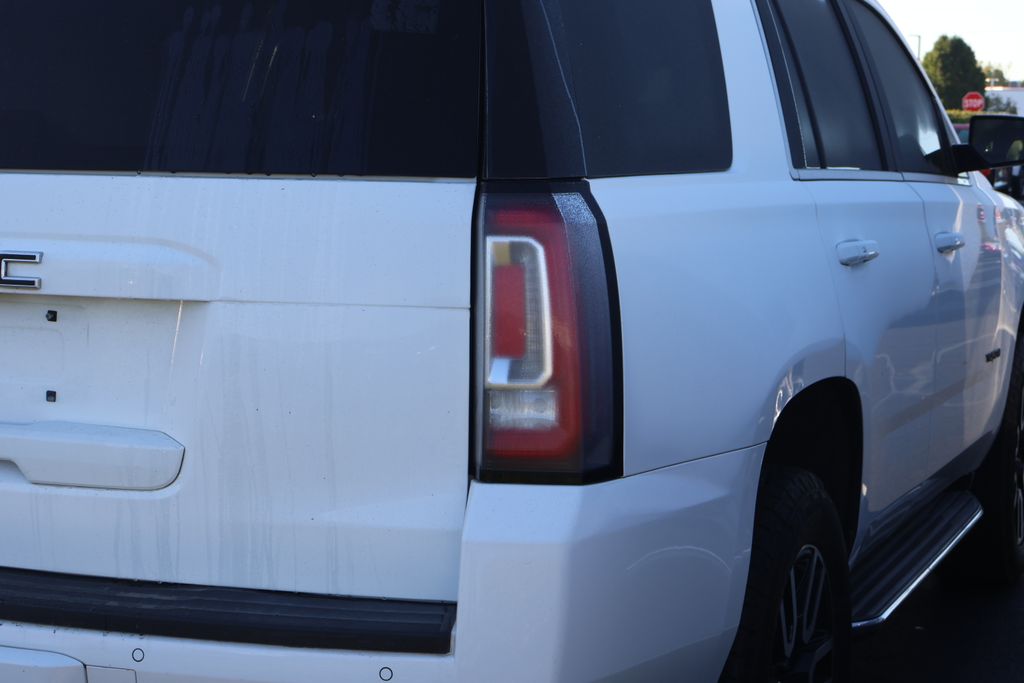 2019 Gmc Yukon SLT photo 9