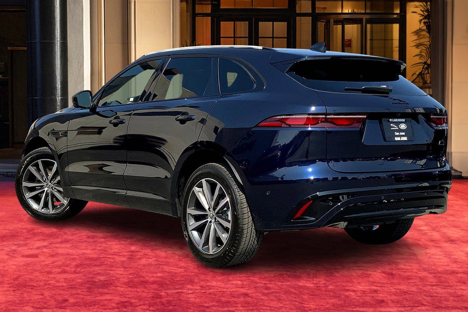 2026 Jaguar F-PACE P250 R-Dynamic S photo 3