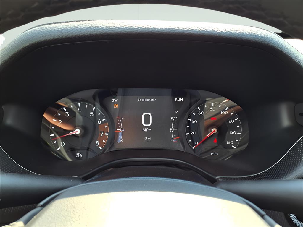 2026 Jeep Compass Latitude Altitude photo 11