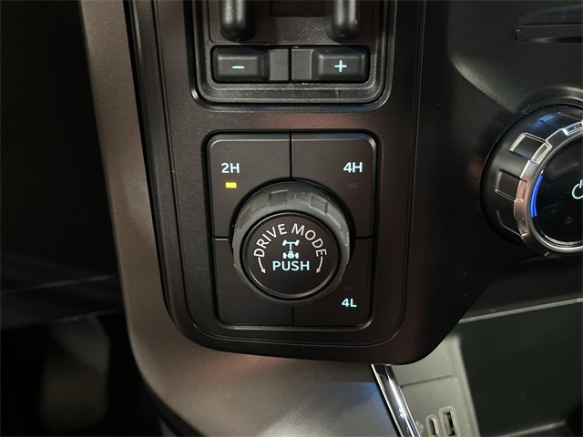 2025 Ford F-150 XLT photo 29