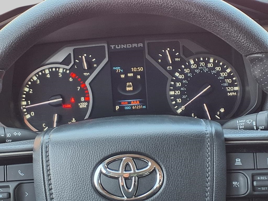 2023 Toyota Tundra SR5 CrewMax photo 9