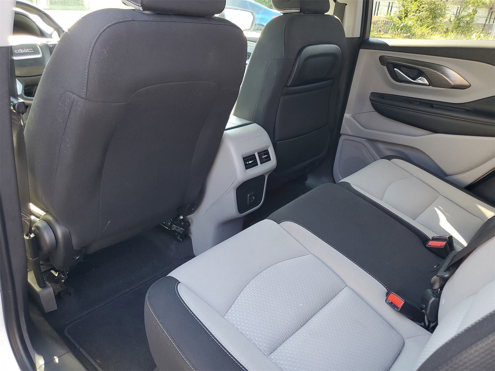 2024 Gmc Terrain SLE photo 21