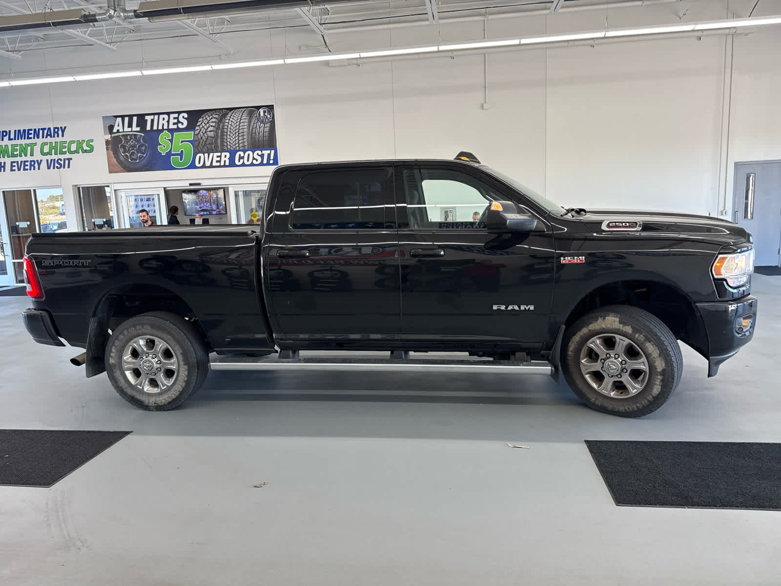 2021 Ram 2500 Big Horn photo 3