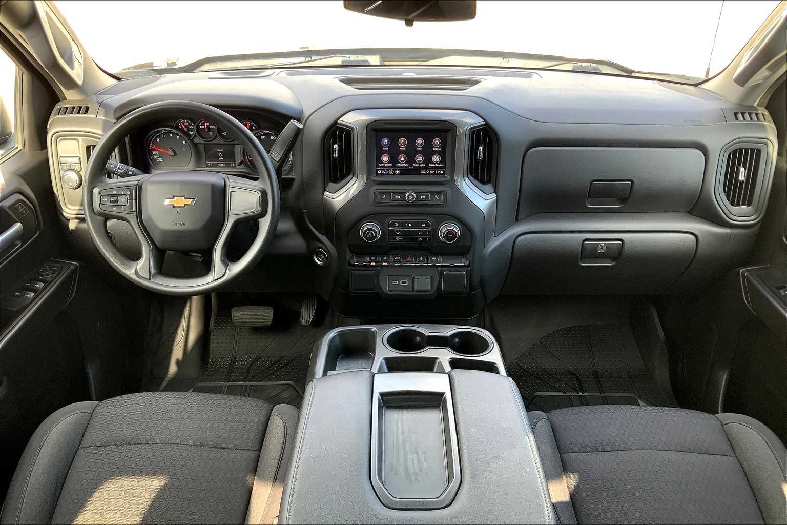 2023 Chevrolet Silverado 1500 Custom photo 15
