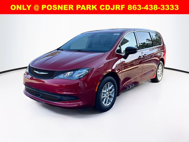 2026 Chrysler Voyager LX's photo