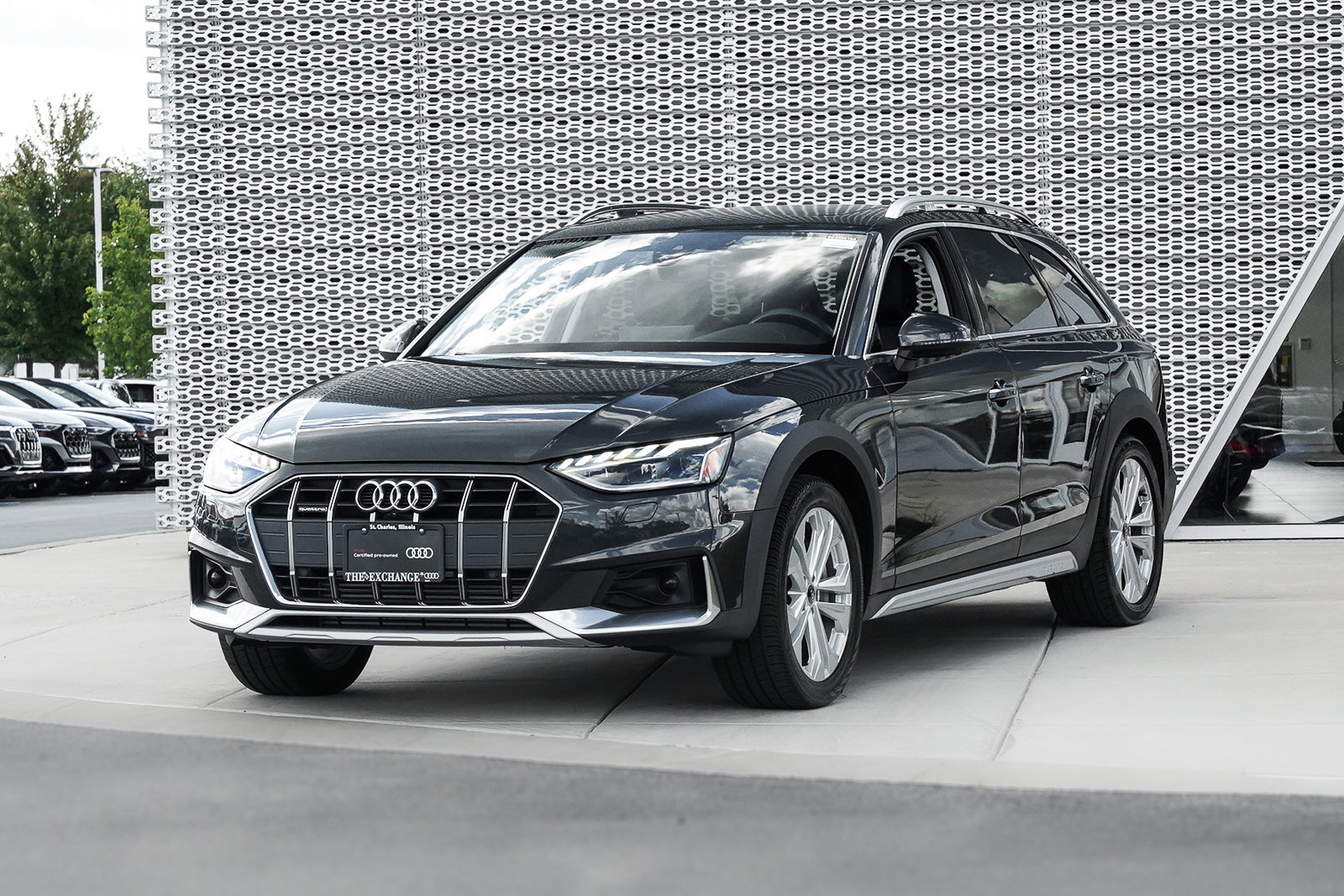 2022 Audi A4 Allroad Quattro Premium Plus photo 5