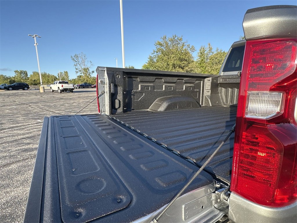 2026 Chevrolet Silverado 2500HD LT photo 18