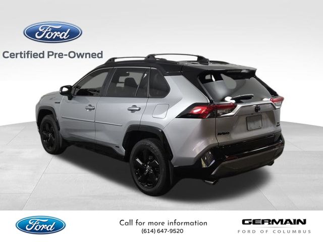 2020 Toyota RAV4 Hybrid XSE photo 6