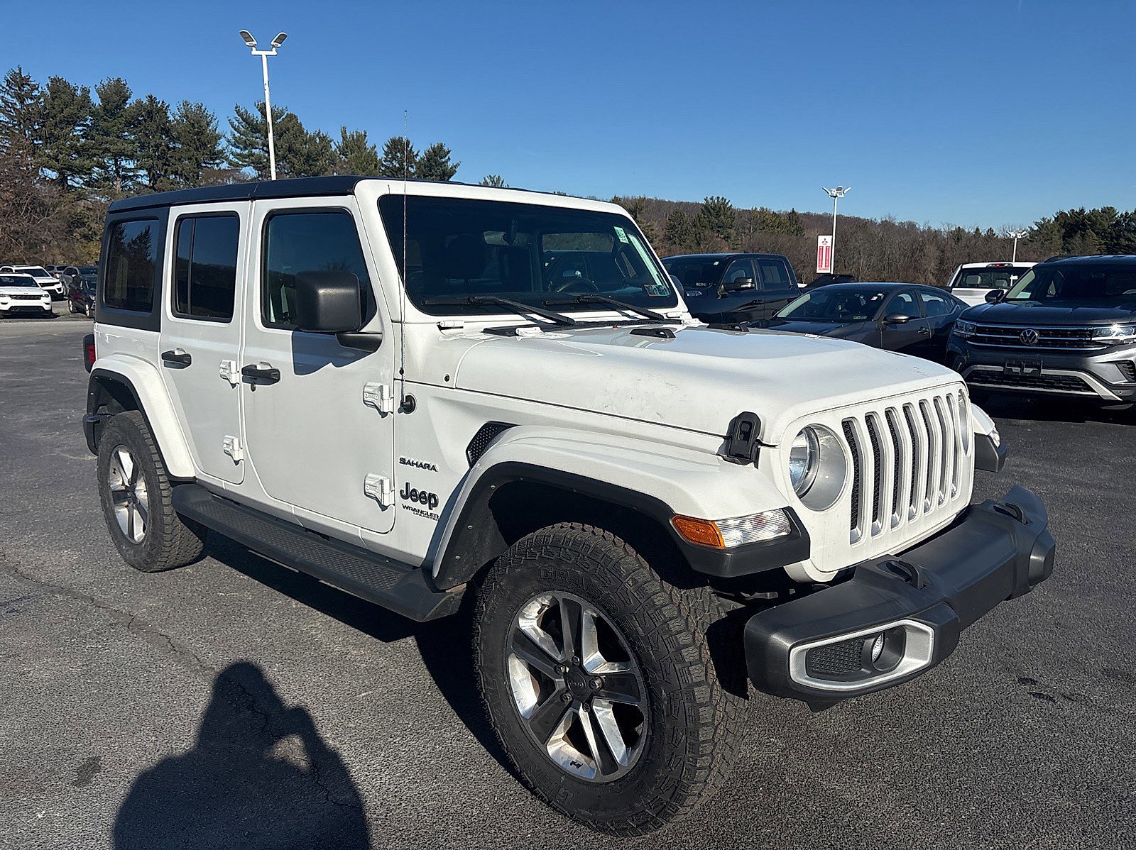 2022 Jeep Wrangler Unlimited Sahara photo 3