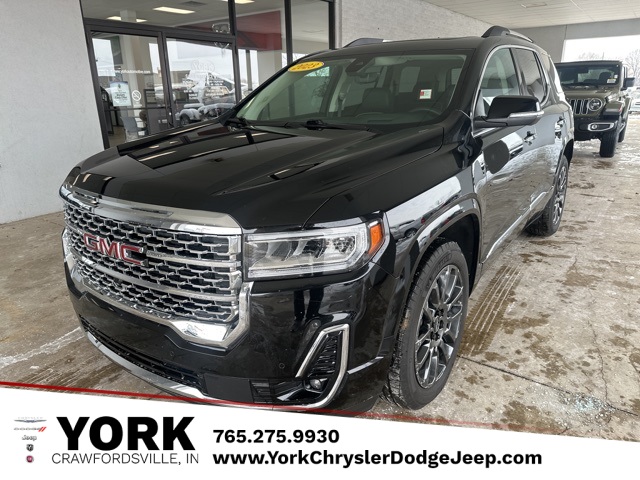 2023 GMC Acadia Denali's photo