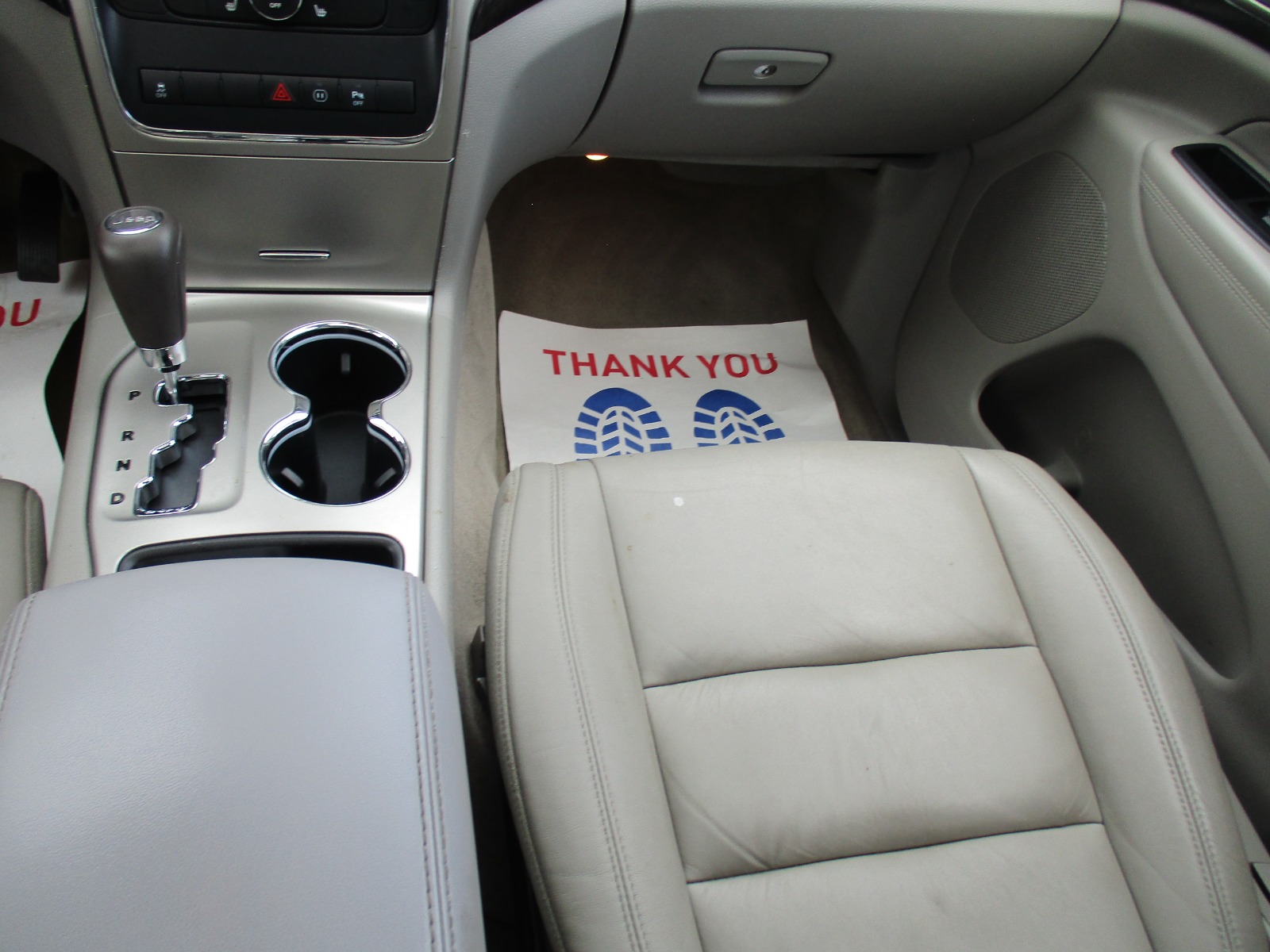 2012 Jeep Grand Cherokee Laredo photo 10