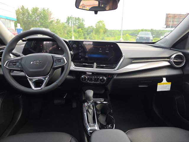 2025 Chevrolet Trax ACTIV photo 11
