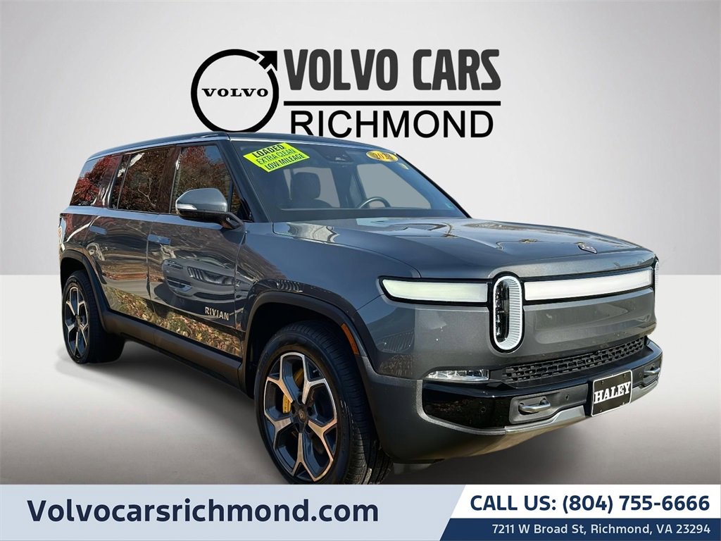 2023 Rivian R1S Adventure's photo