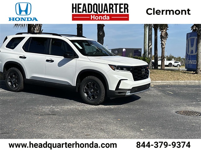 2025 Honda Pilot TrailSport's photo