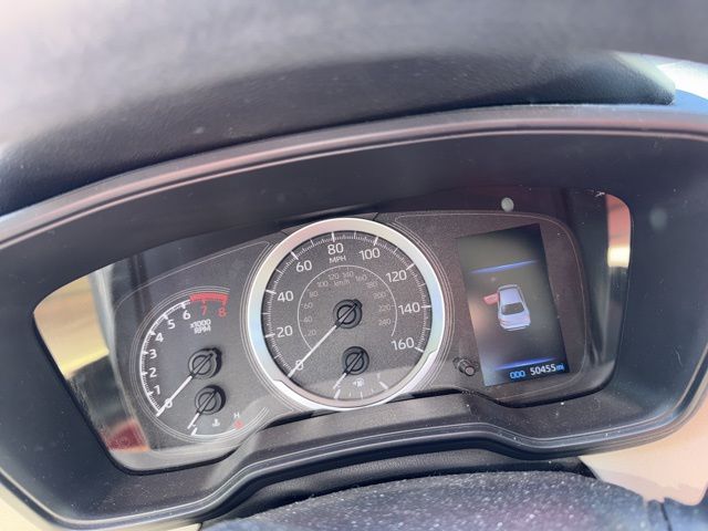 2022 Toyota Corolla LE photo 5