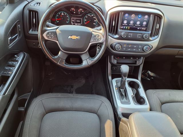 2022 Chevrolet Colorado LT photo 2