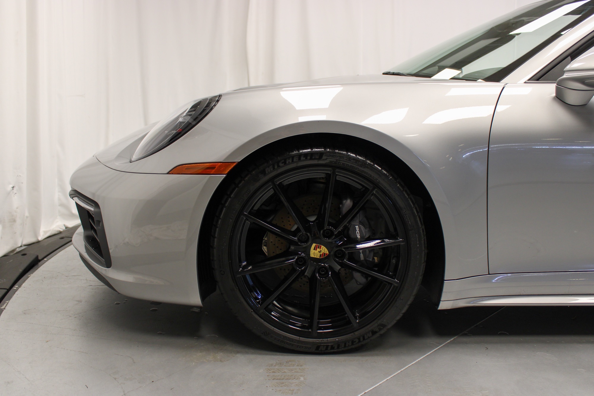 2024 Porsche 911 Targa 4 photo 16