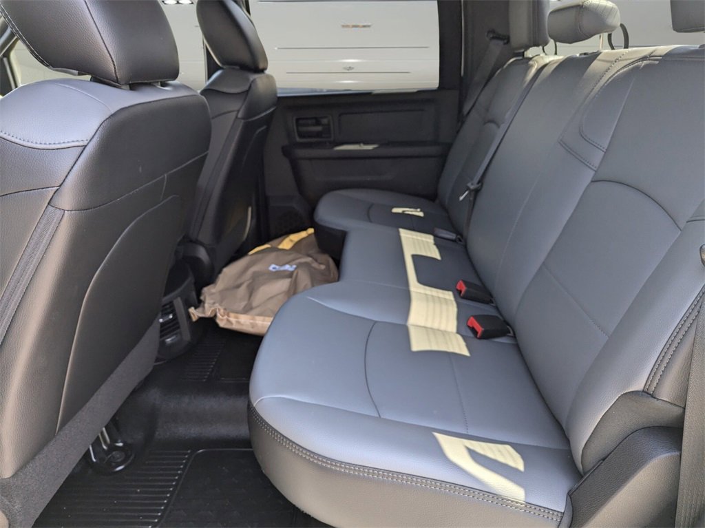 2025 Ram 3500 Tradesman photo 8