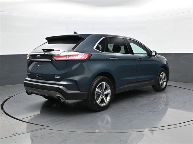 2019 Ford Edge SEL photo 3