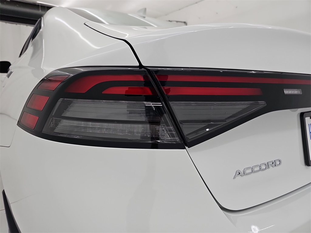 2025 Honda Accord LX photo 33