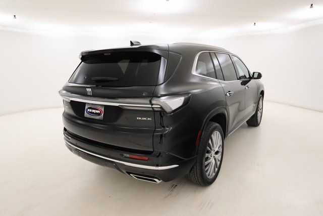 2025 Buick Enclave Avenir photo 3