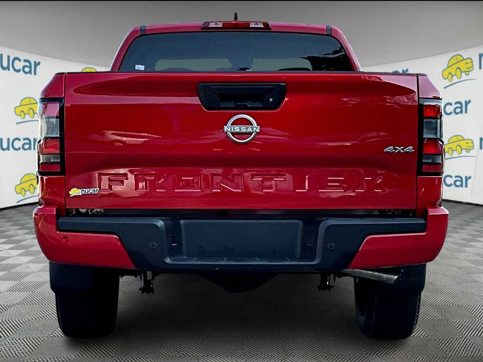 2025 Nissan Frontier SV photo 5