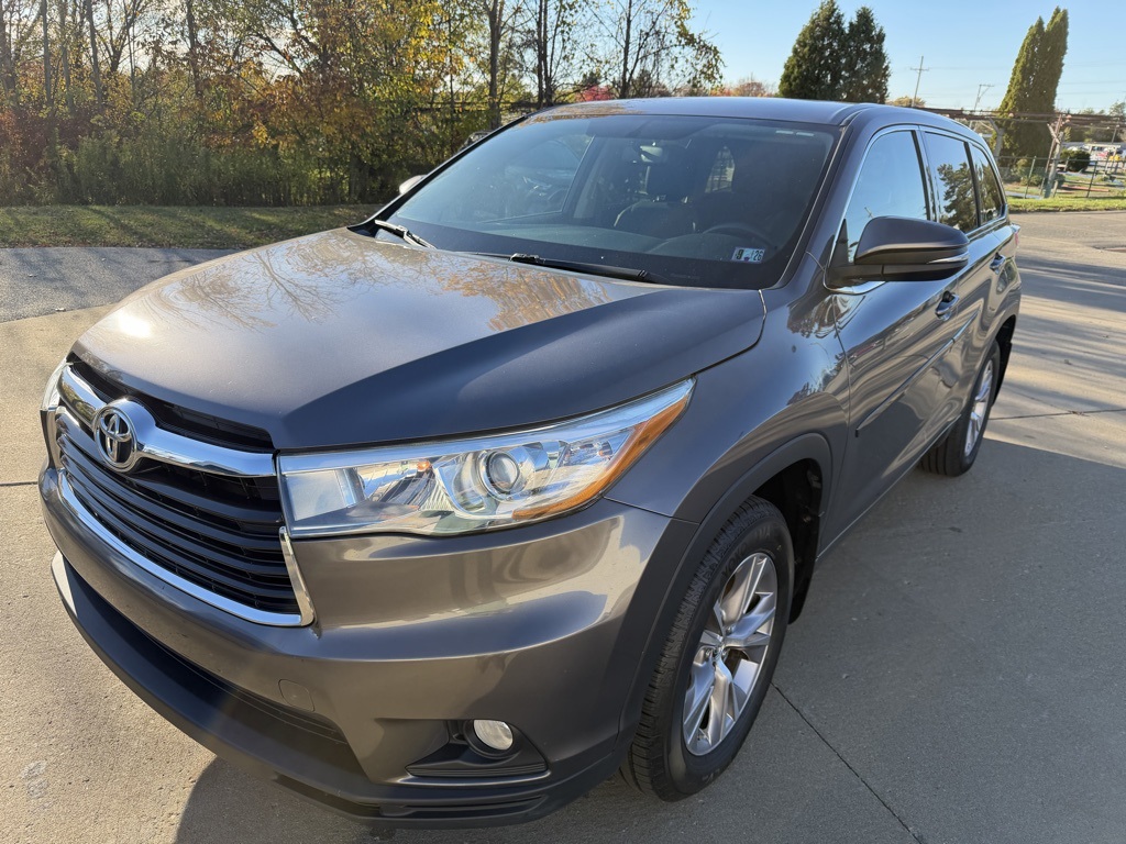 2016 Toyota Highlander LE Plus