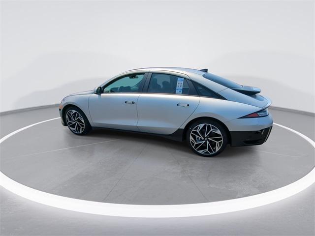 2025 Hyundai Ioniq 6 SEL photo 6