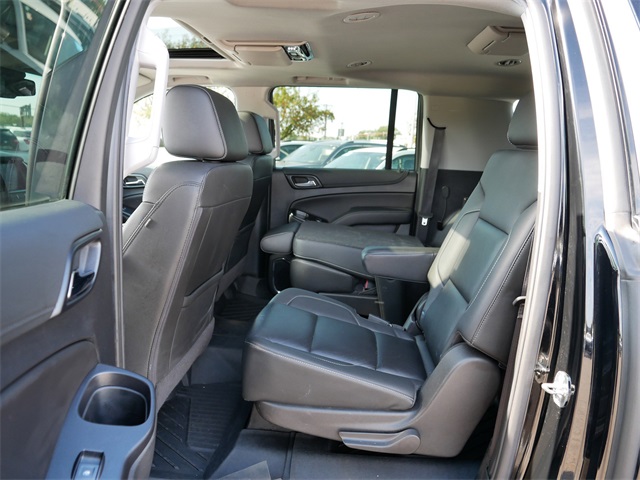2020 Chevrolet Suburban LT photo 17