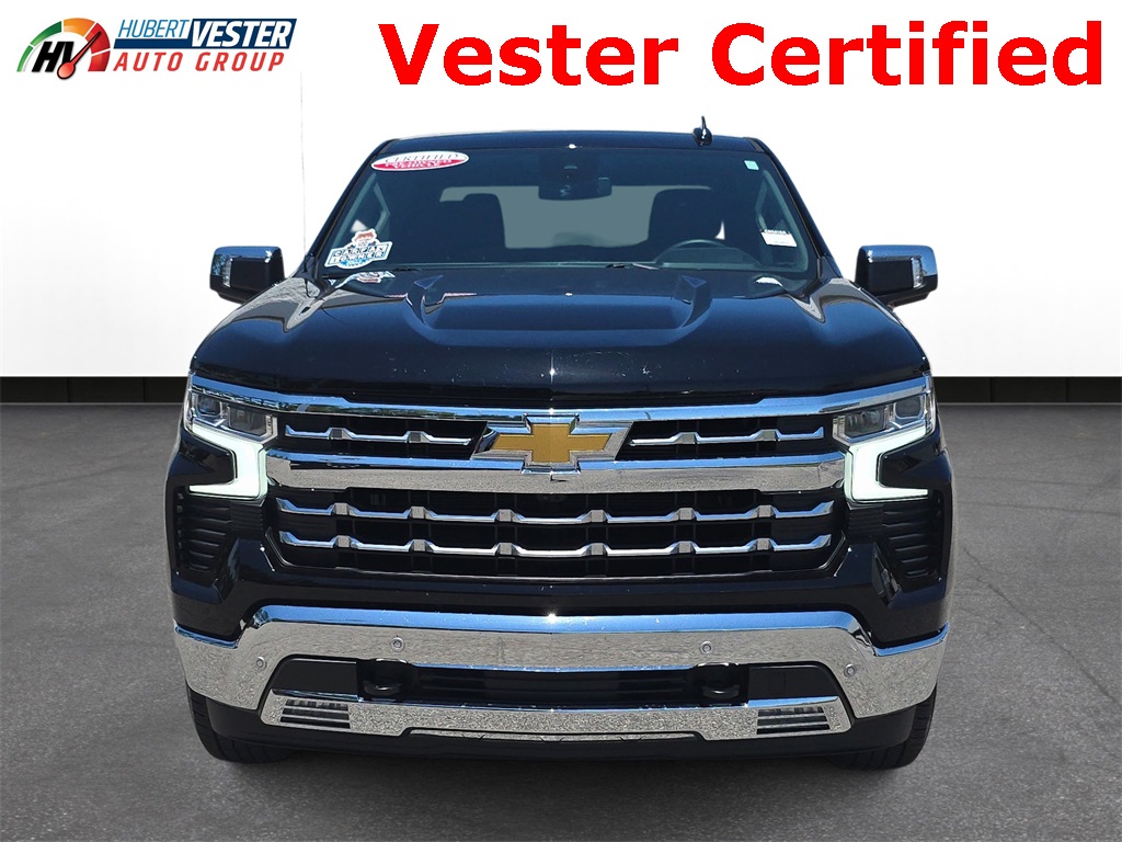 2024 Chevrolet Silverado 1500 LTZ photo 3