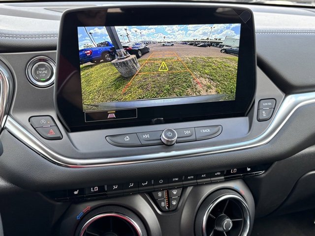 2025 Chevrolet Blazer 2LT photo 8
